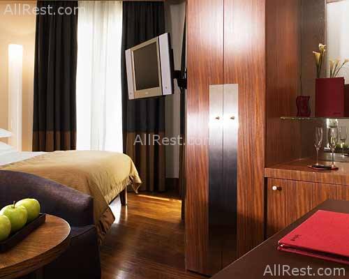 Radisson SAS Hotel Champs Elysees 11
